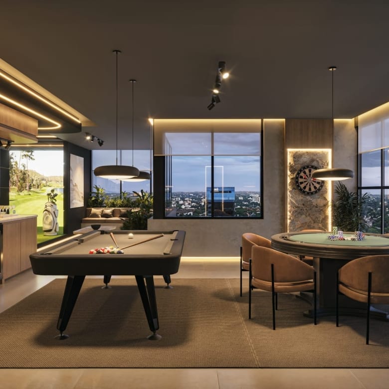 Salle de jeux avec billard et table de poker dans la résidence Aether by Civis à Asunción, Paraguay.
