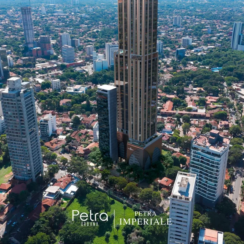Rendu de Petra Imperiale à Asunción, Paraguay : vue aérienne.